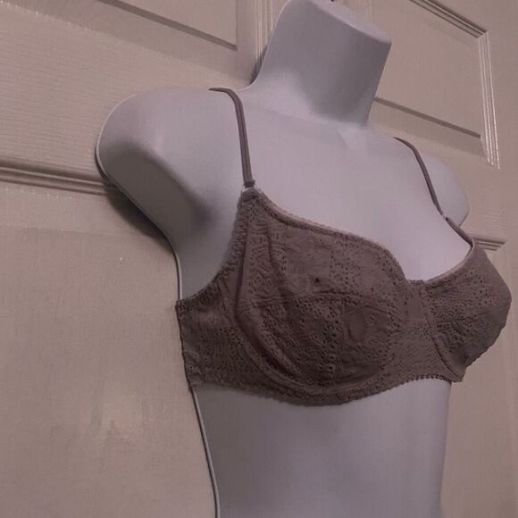 Free People 34D Lace Bralette Bra Underwire - Picture 2 of 6